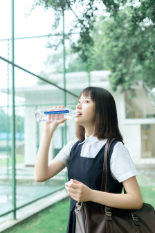 大鱼海棠完整版免费观看